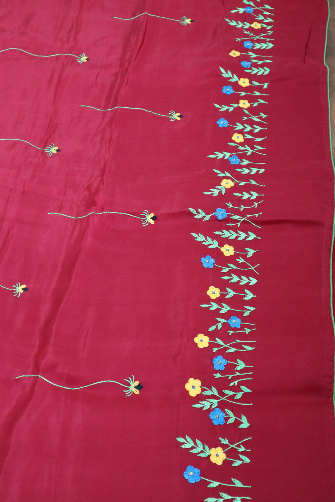 Hand-embroidered sarees online in USA  |Uppada Silk