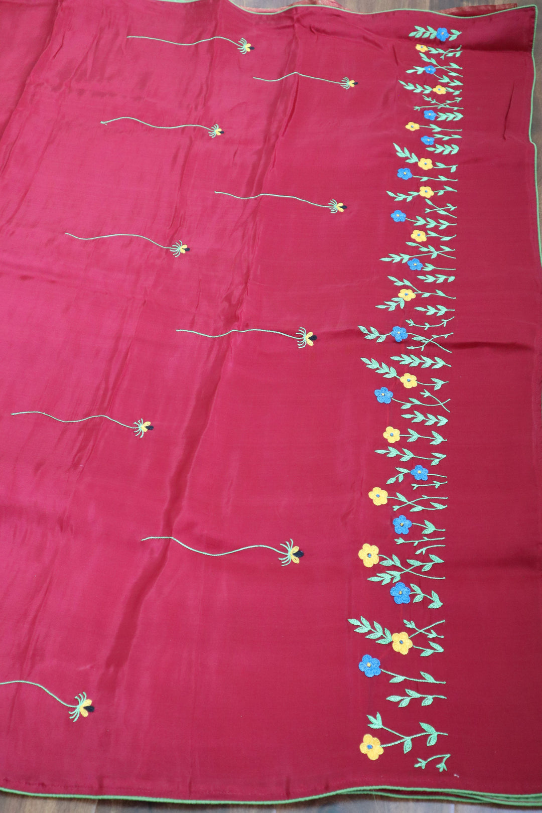 Hand-embroidered sarees online in USA  |Uppada Silk