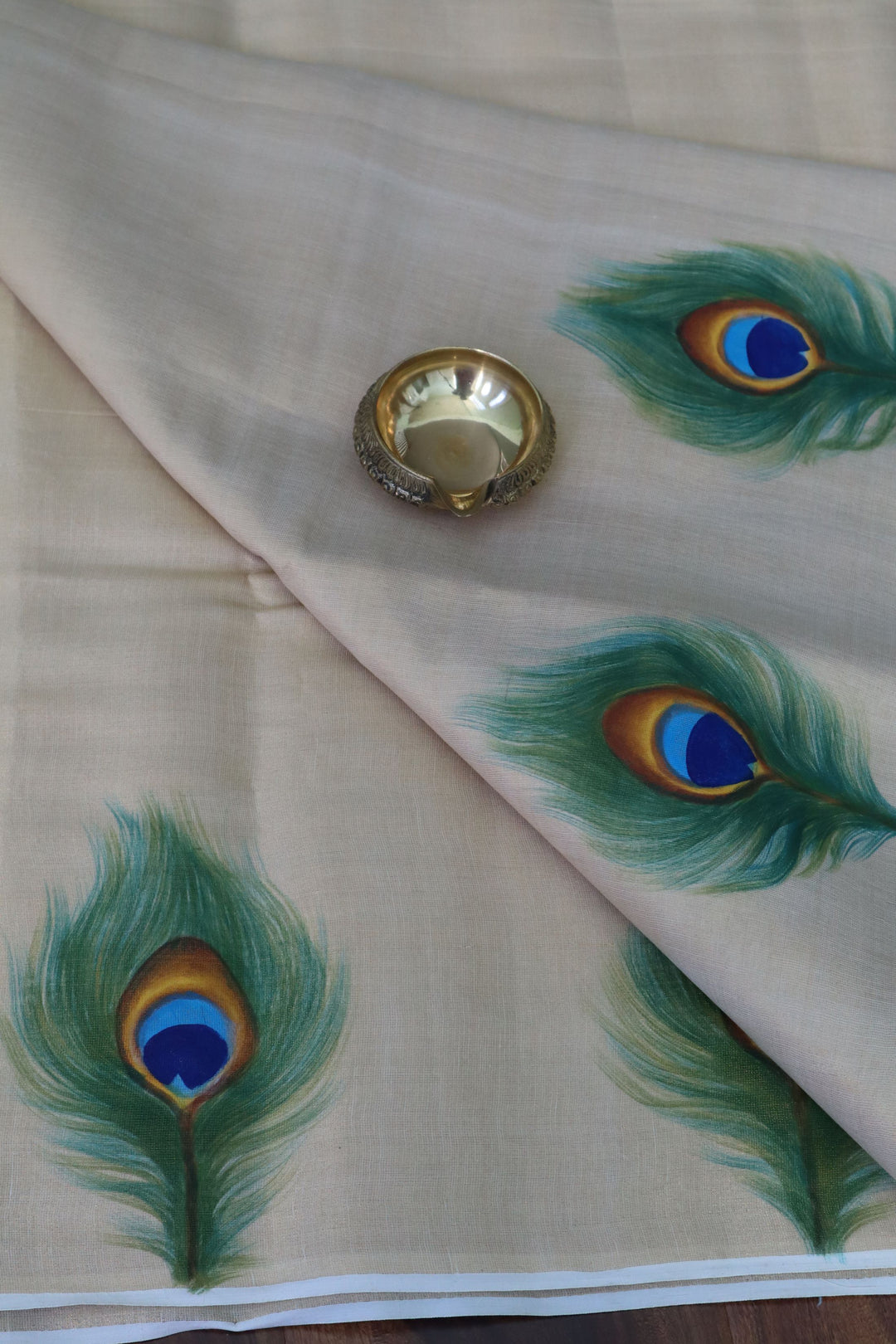 Traditional Kerala Sarees online in the USA |Mural Painted Kerala Saree