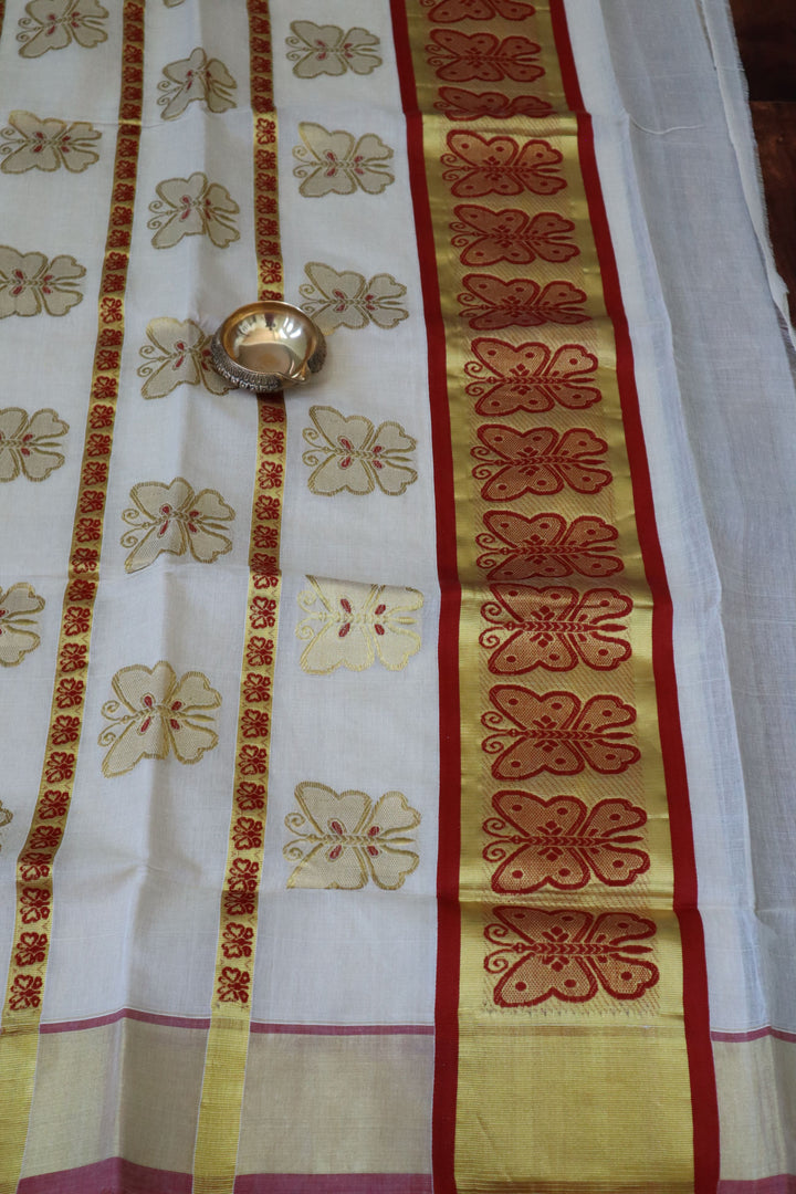 Best online store for Indian sarees in the USA | Balaramapuram Kasavu Sar