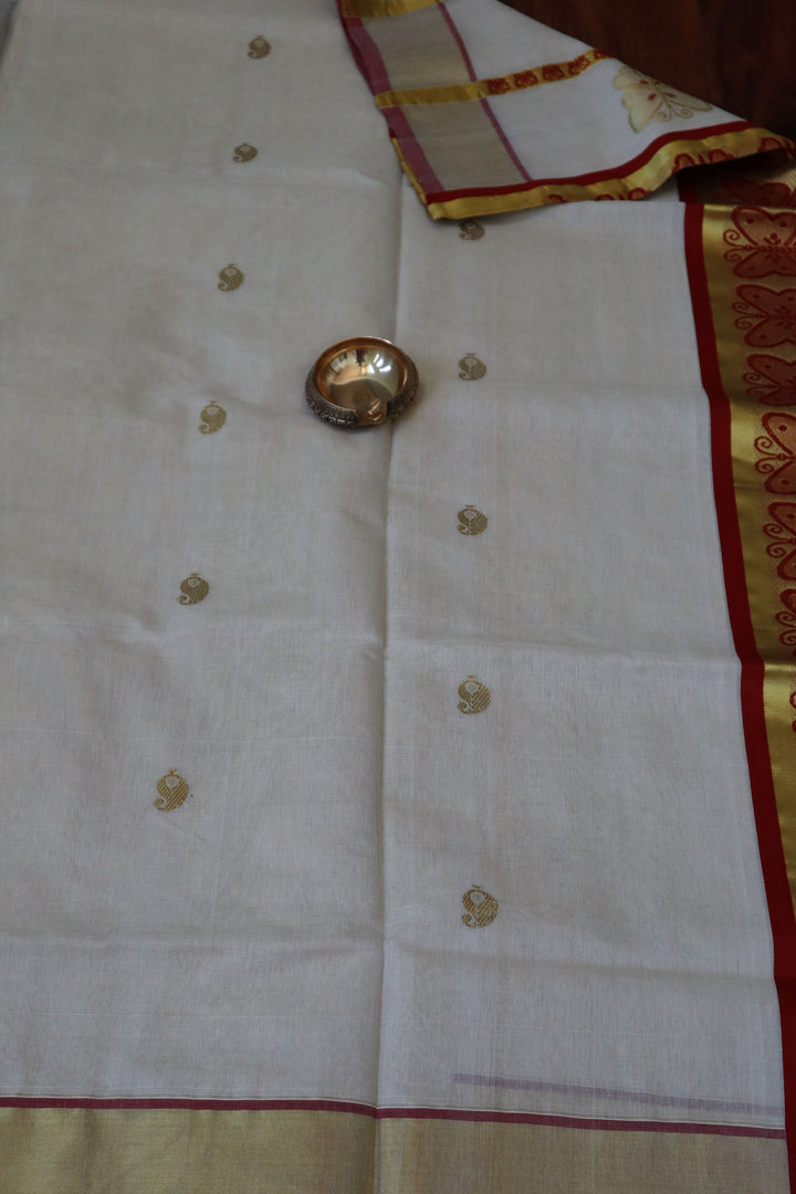 Best online store for Indian sarees in the USA | Balaramapuram Kasavu Sar