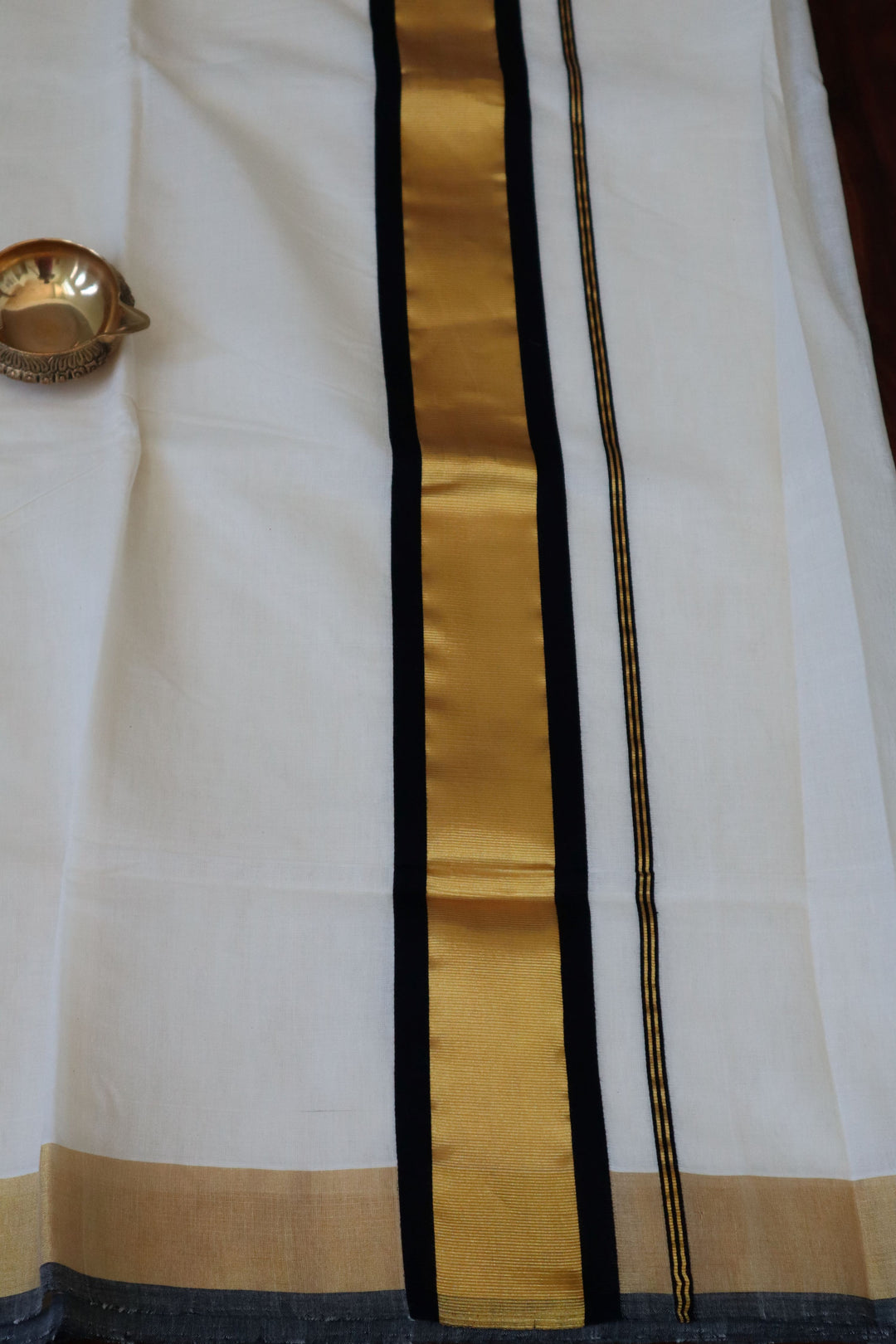 Traditional Kerala Sarees online in USA |Kerala Kasavu Saree