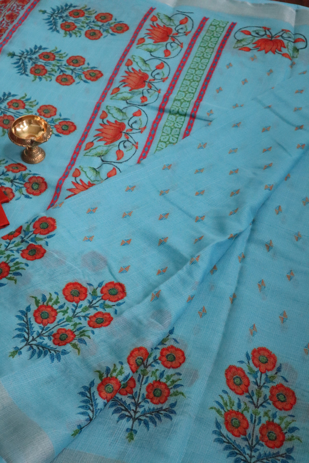 Traditional Indian Wear for Women in USA |Mercury Linen Saree