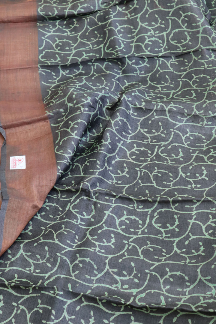 Tussar Silk Saree | Designer Sarees online in the USA