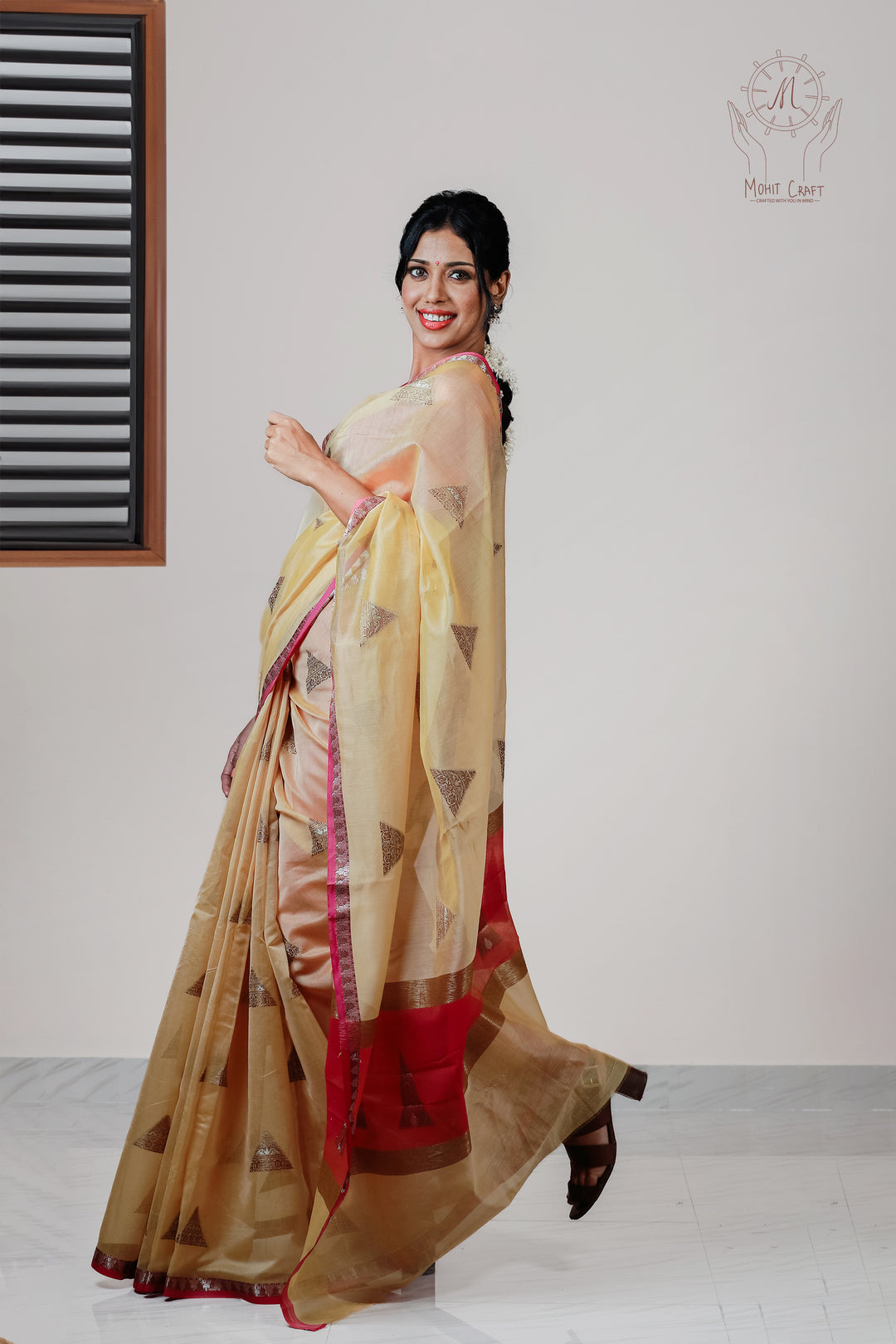 Best online store for Indian sarees in the USA | Banarasi Kora Silk