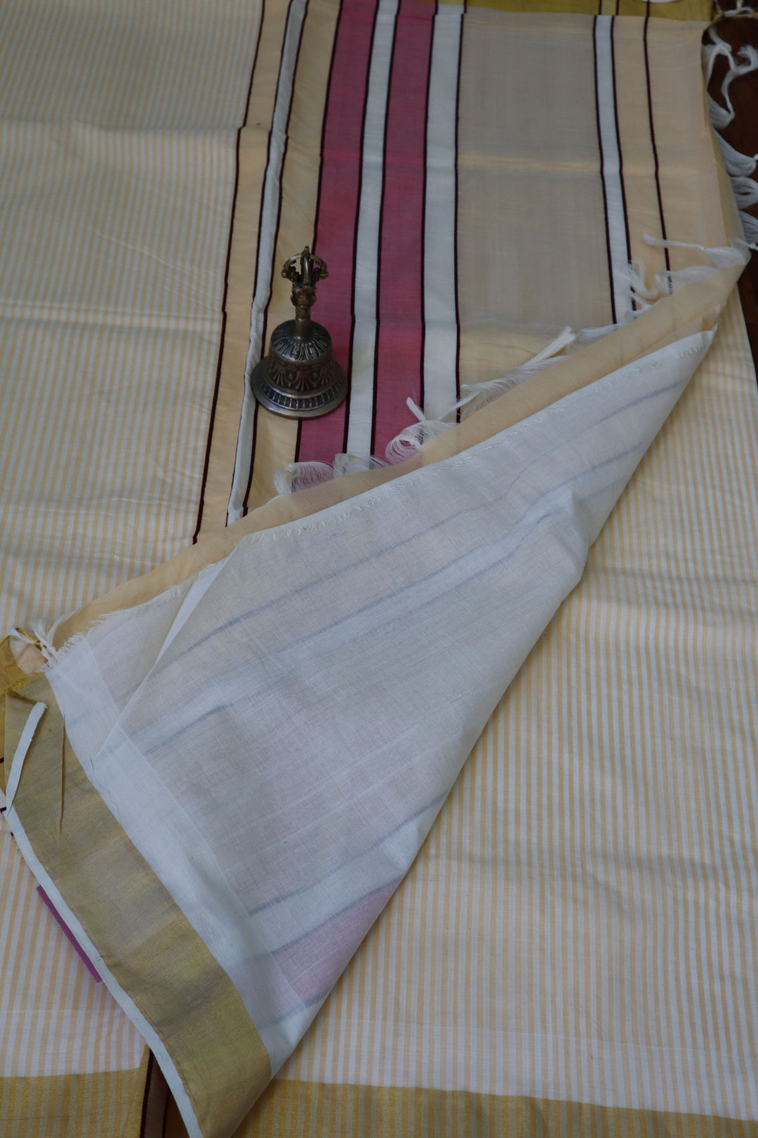 Traditional Kerala Sarees online in USA |CHENDAMANGALAM HANDLOOM COTTON SAREE