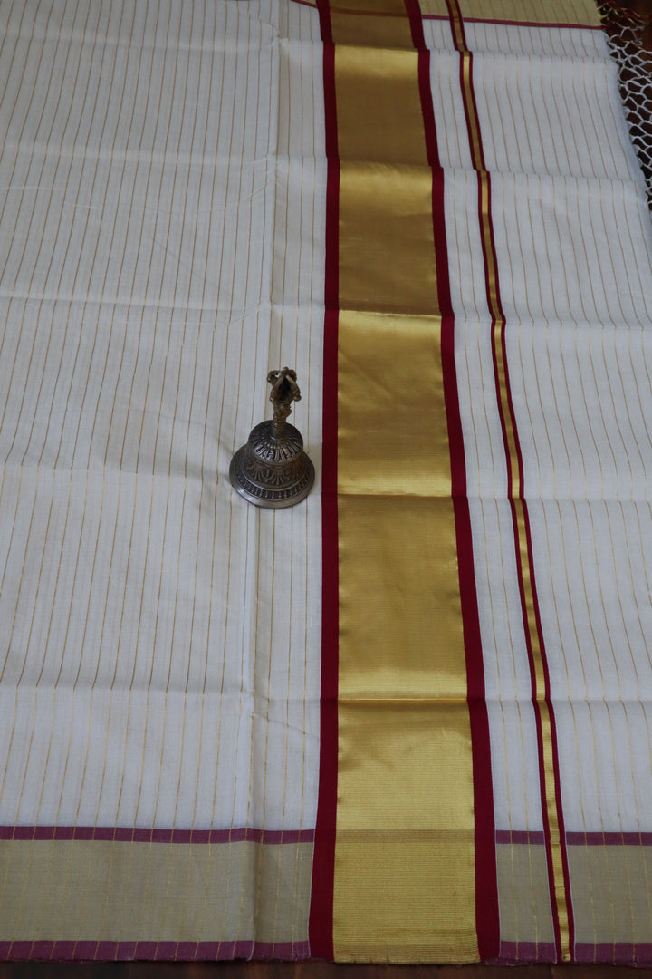 Indian Ethnic Wear Online in USA | Balaramapuram Kasavu Saree