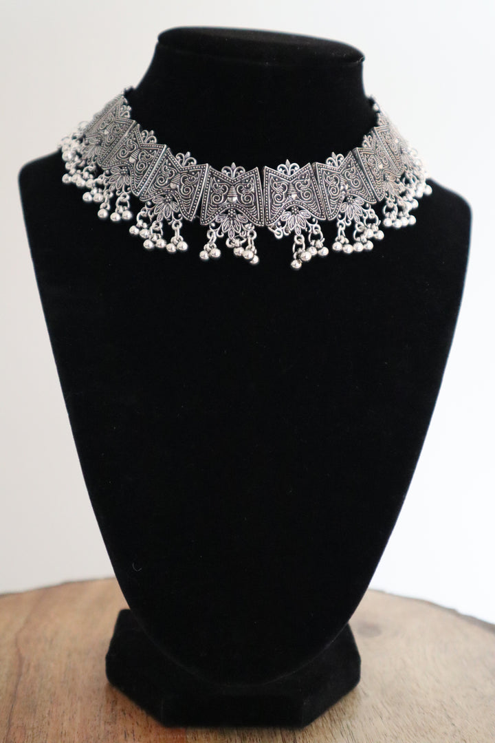 Oxidized Silver NA Choker Necklace Set