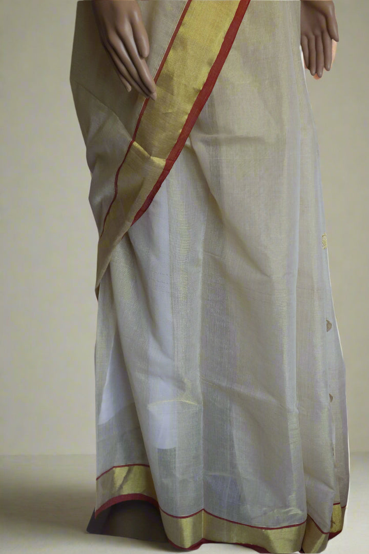 Balaramapuram Kasavu Saree