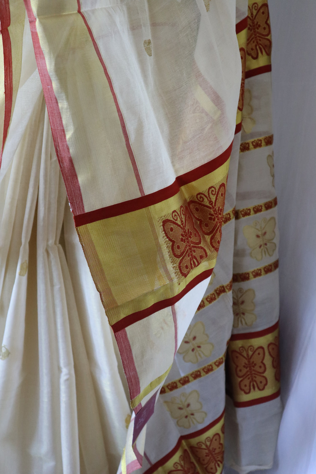 Balaramapuram Kasavu Saree