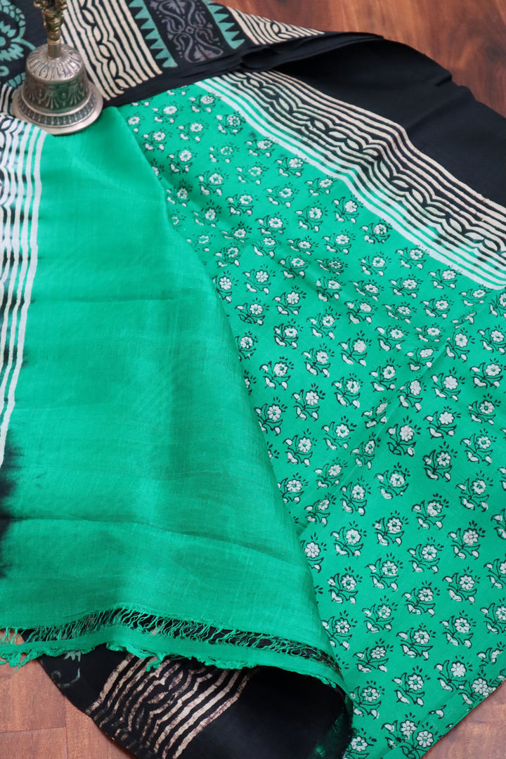 Handwoven Sarees Online in USA |Soft Silk Saree